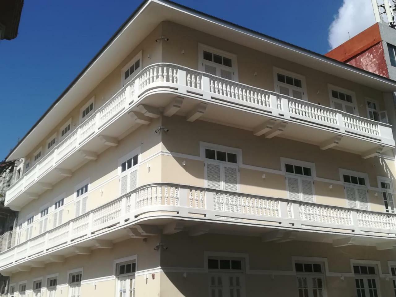 Apartotel Casa Franco Panama City Luaran gambar
