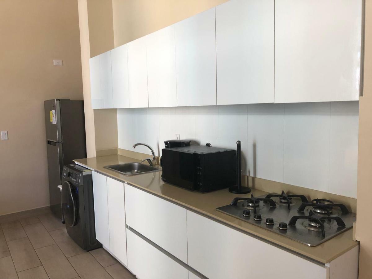 Apartotel Casa Franco Panama City Luaran gambar